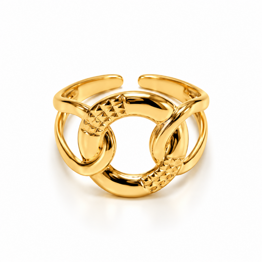 Verona Gold Sculpted Circle Ring