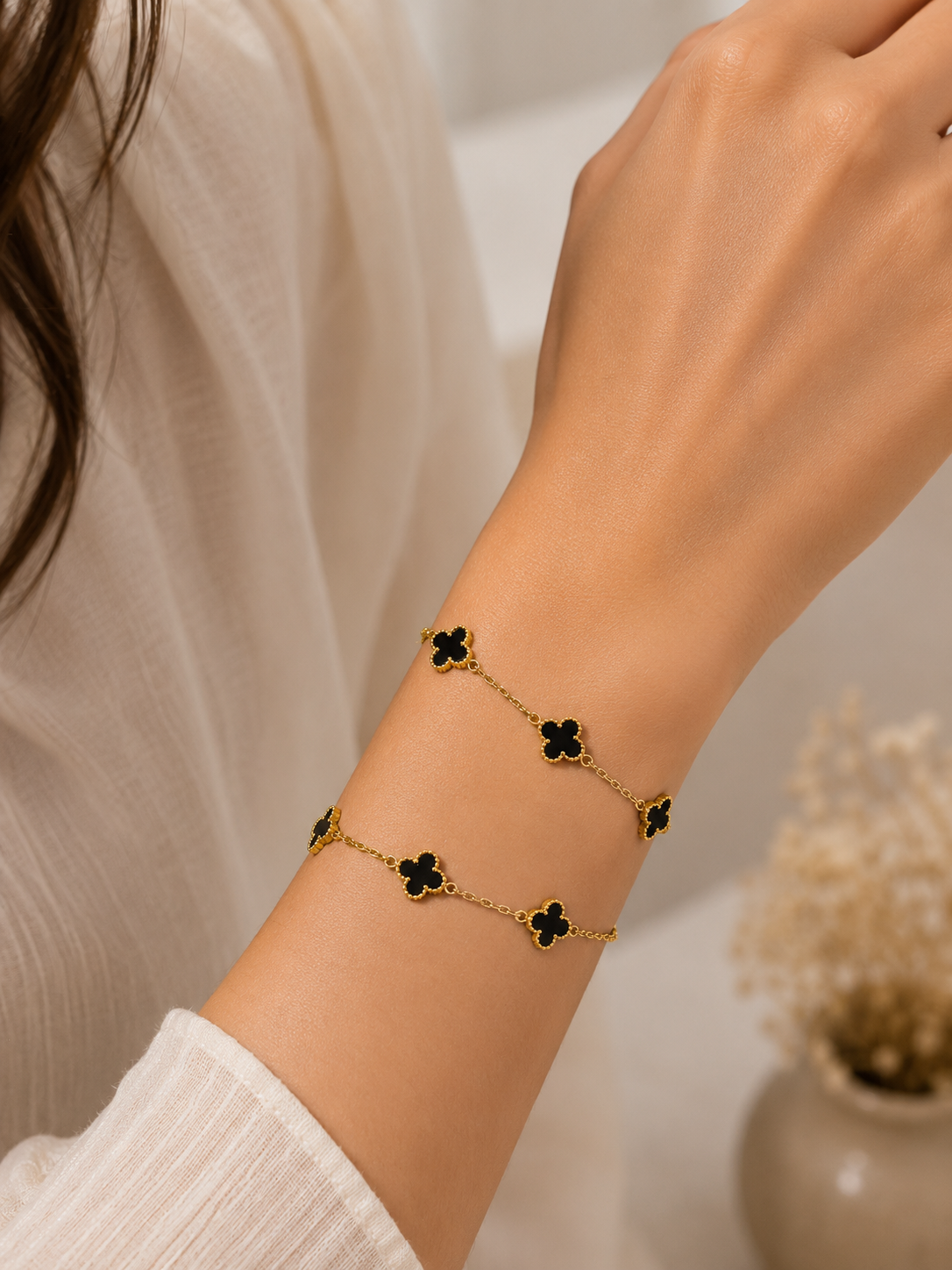 Noir Clover Luxe Bracelet