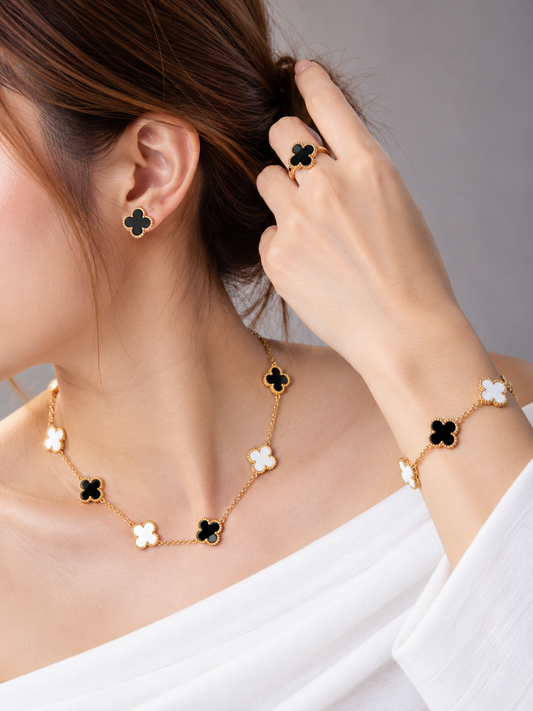 Black & White Clover Luxe Jewellery Set – 4 Piece