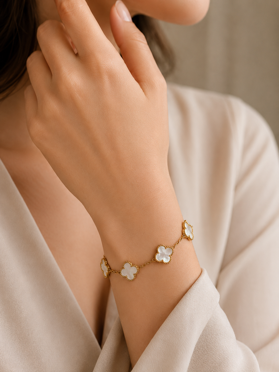 Pearl Clover Luxe Bracelet