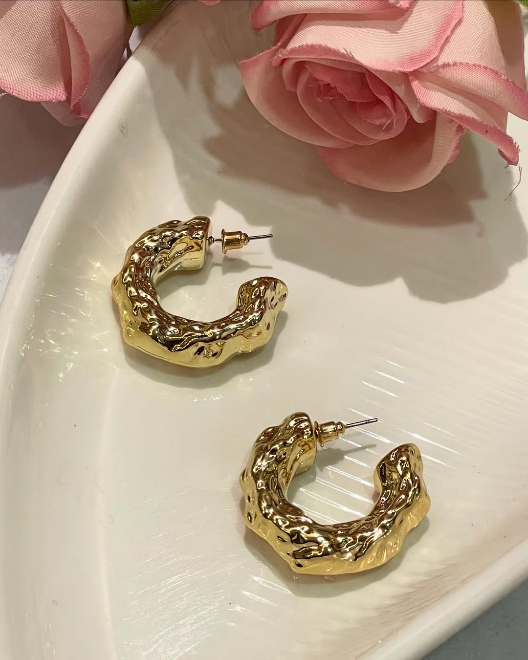 Golden Aura KOREN Hoop Earrings (Anti Tarnish)