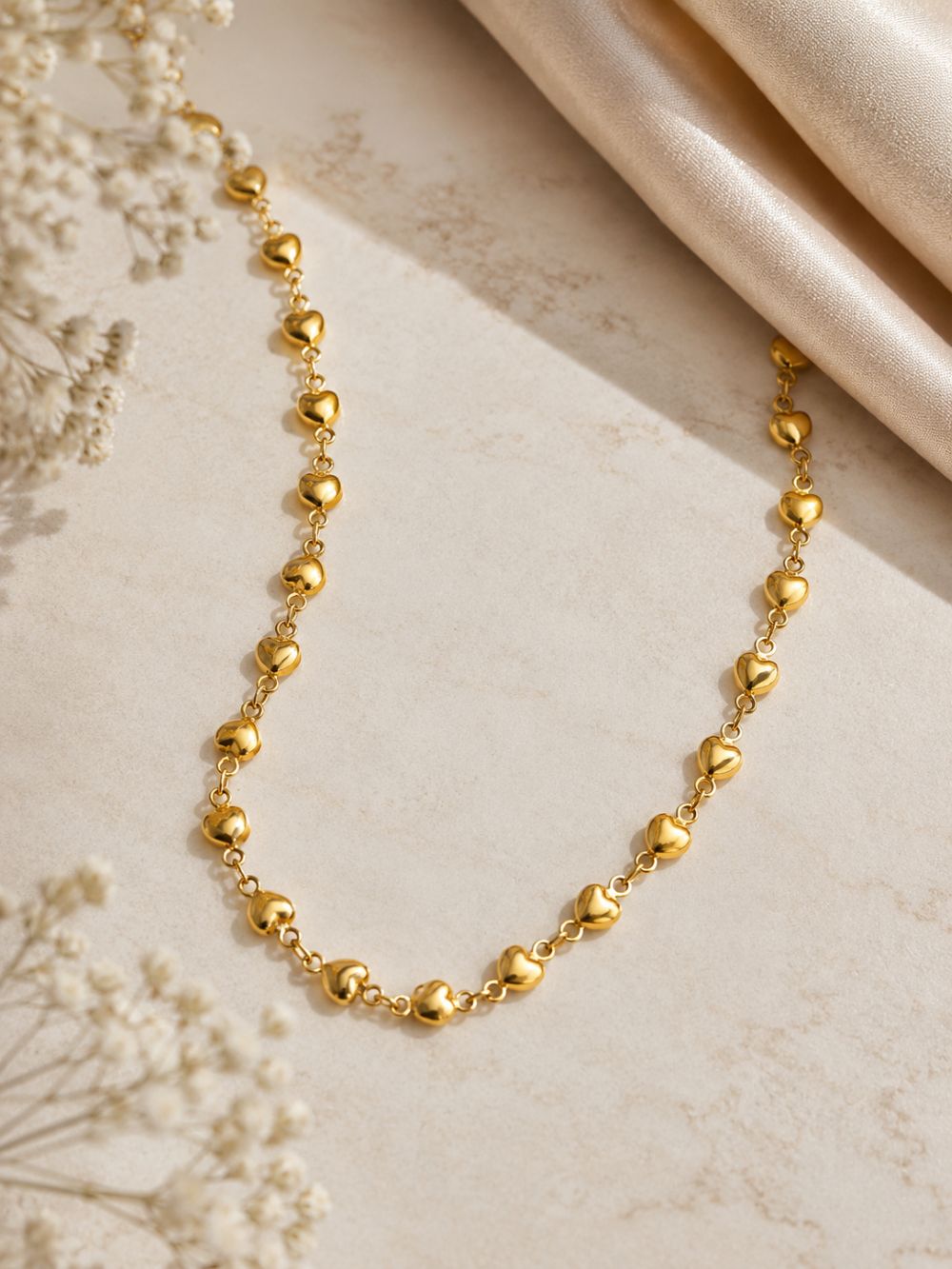 Amora Heart Charm Necklace 18K gold-plated finish
