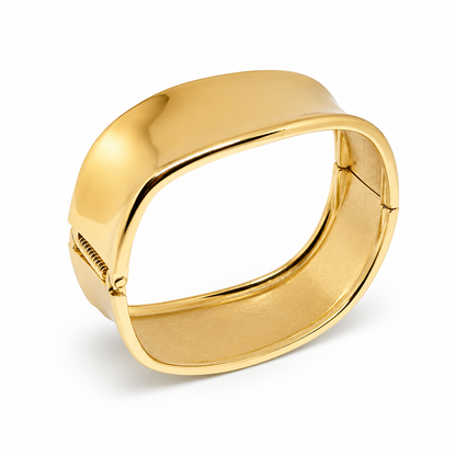 Gold Sculpted Cuff Bracelet (Anti-Tarnish)