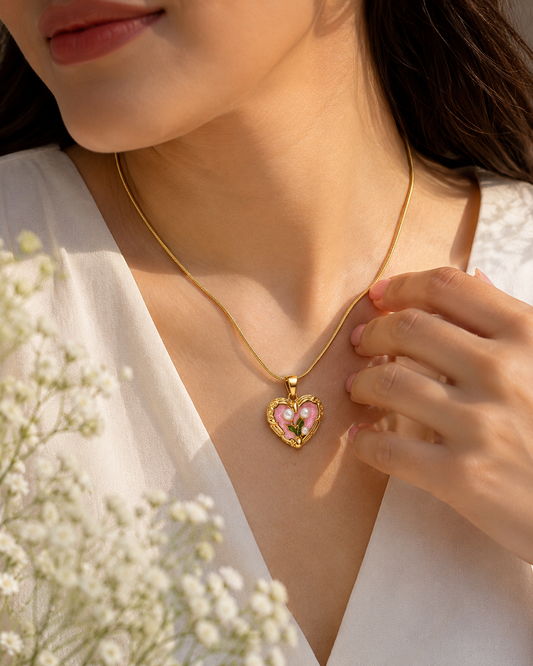 Blush Heart Pearl Pendant Necklace | 14K gold-plated finish| Anti-Tarnish