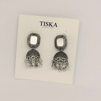 Sheesha Noor Classic Jhumka Earrings