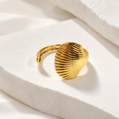 Sienna Gold Sculpted Shell Ring