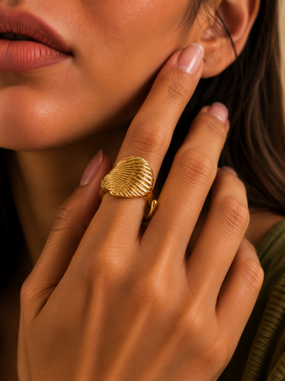 Sienna Gold Sculpted Shell Ring