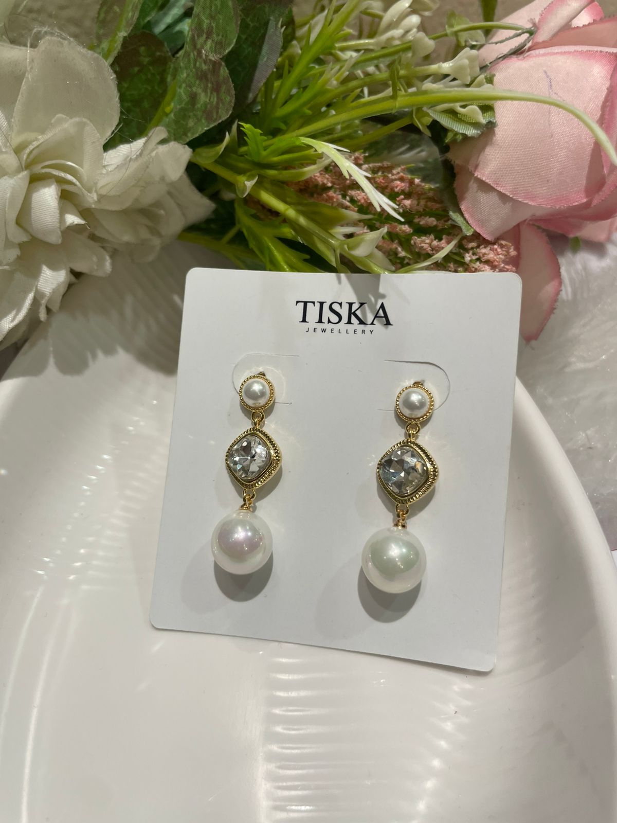 Moonlight Pearl Elegance Earrings