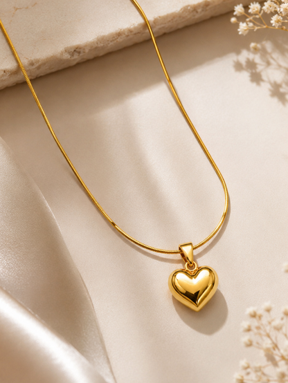 Classic Heart Gold Pendant Necklace (Anti-Tarnish)