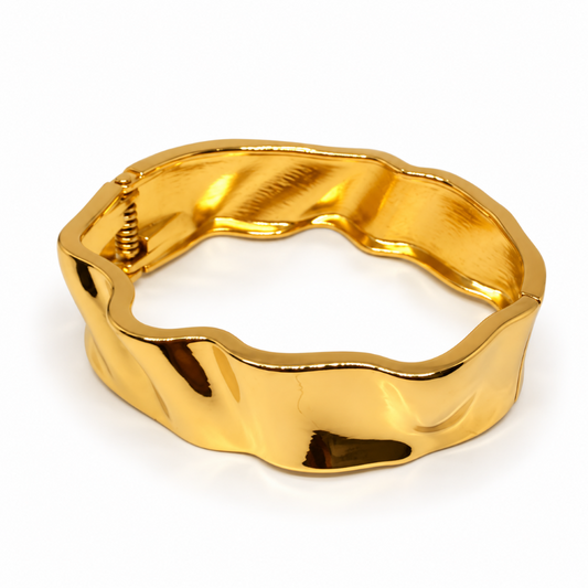 Elora Wave Gold Bangle  (Anti tarnish) | Stainless Steel