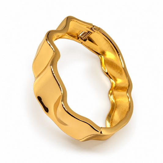 Elora Wave Gold Bangle  (Anti tarnish) | Stainless Steel