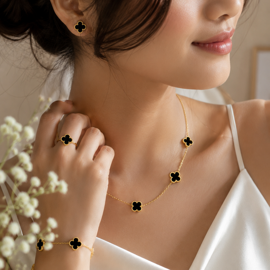 Royal Black Clover Jewellery Set of 4