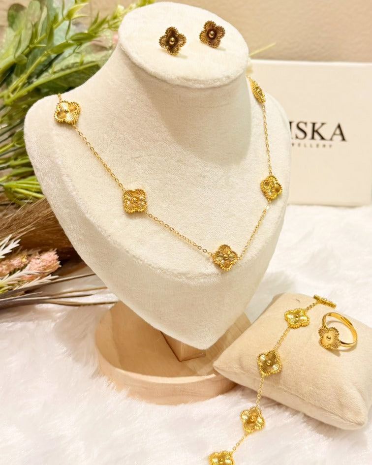 Gold Anti Tarnish Clover Jewellery Set of 4
