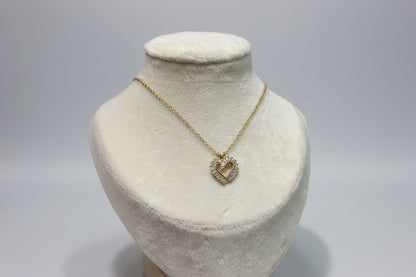 Crystal Heart Pendant Necklace – Gold Finish | Anti-Tarnish