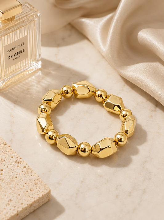Golden Sculpted Bead Stretchable Bracelet